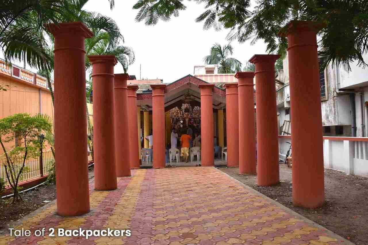 Savarna Roychowdhury family's Durga Puja